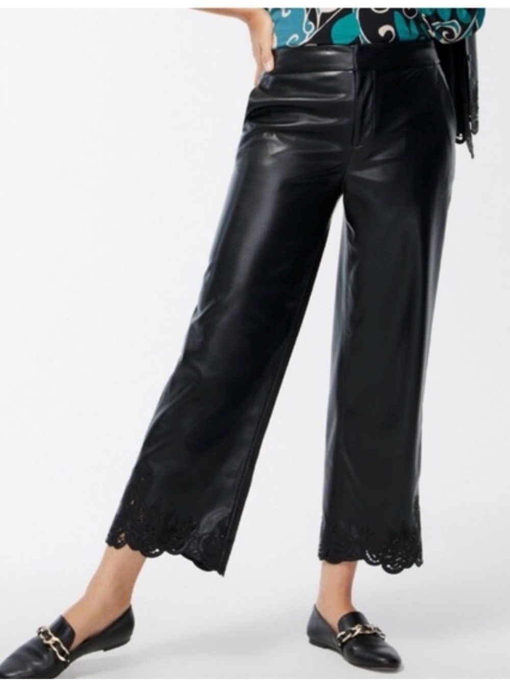 Chico's NWT 16/18 Black Faux Leather Wide-Leg Pants with Scalloped Laser-Cut Hem
